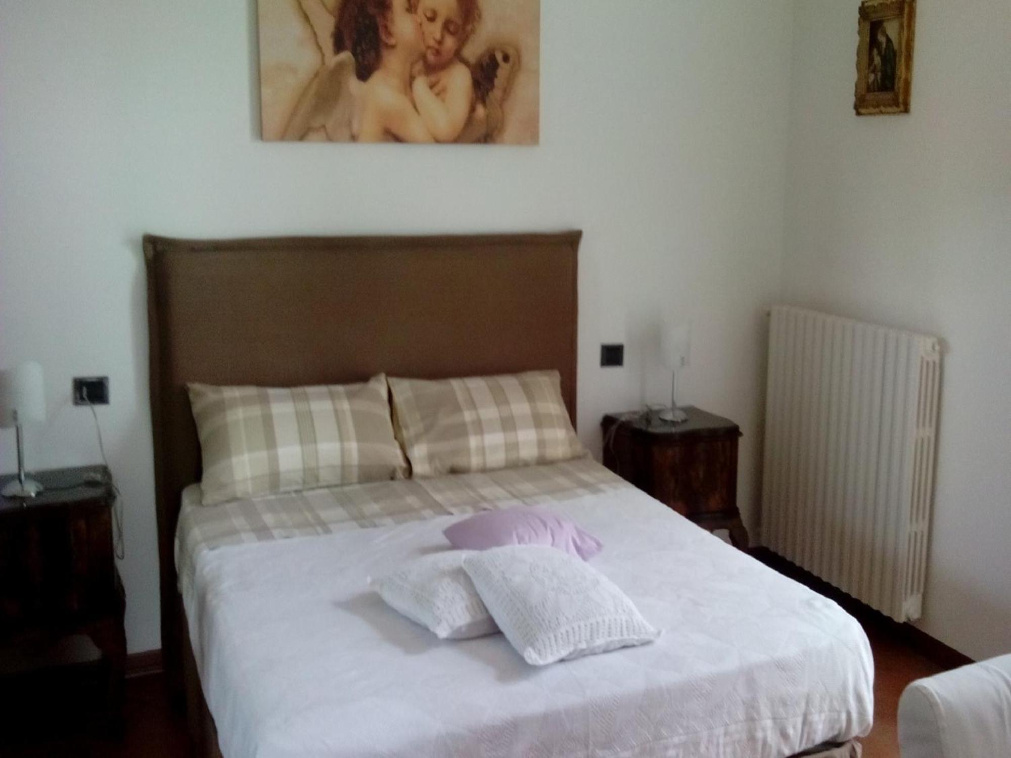 Crespi House Bed & Breakfast Parabiago Exterior foto